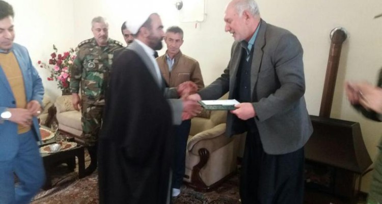 دیدار و سرکشی از خانواده شهید، جانباز و آزاده در اسلام آبادغرب+تصاویر