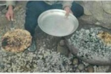 "کلیره" پیتزای محلی استان کرمانشاه/ خوراکی با رسوم خاص پخت و پز + تصاویر