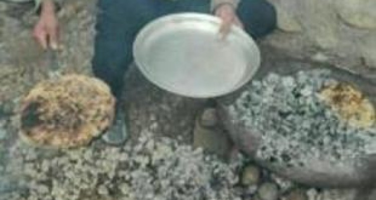 "کلیره" پیتزای محلی استان کرمانشاه/ خوراکی با رسوم خاص پخت و پز + تصاویر