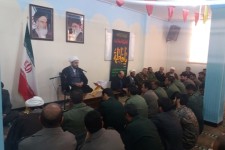 دیدار مسئولین اسلام آبادغرب با امام جمعه شهرستان