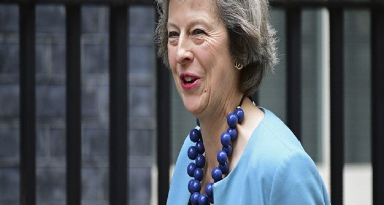 گاردین: ما هم در جنگ یمن شریک هستیم/ نباید جان کودکان یمنی را به پول بفروشیم