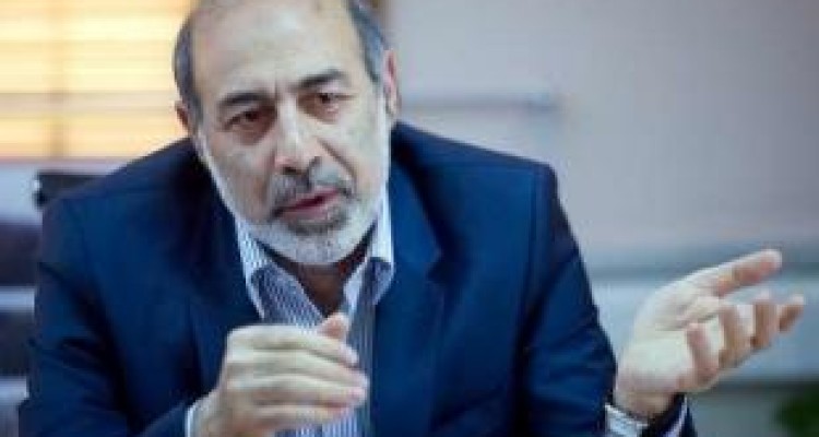 طفره رفتن معاون عمرانی استانداری کرمانشاه از آماری که برای کشته های مسکن مهر خودمالک اعلام کرده بود/ نیک کردار: انصافا اسکلت مسکن مهر در زلزله کرمانشاه محکم بود