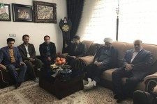دیدار استاندارکرمانشاه باخانواده شهید مدافع حرم خیرالله احمدی فرد