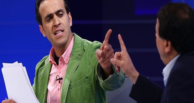 مناظره داغ و جنجالی علی کریمی و دبیر کل فدراسیون فوتبال در برنامه نود+ تصاویر
