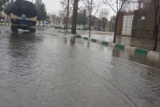 بارش باران پربرکت و آبگرفتگی معابر در اسلام آبادغرب+تصاویر