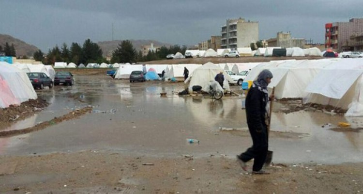 بلایی که 3 روز بارش مستمر باران بر سر زلزله زدگان سرپل ذهاب آورد + فیلم 