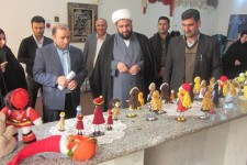 مراسم اختتامیه دوره های مهارتی مرکزآموزش خودکفایی واشتغال کمیته امداد اسلام آبادغرب 