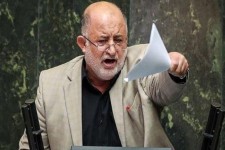 پشت پرده فروش کارخانجات دولتی با سلیقه شخصی به برخی افراد خاص/ عضو فراکسیون کارگری مجلس: به خاطر منافع 4 زن اصلاح طلب، منافع 540 کارگر یک کارخانه از بین رفت!