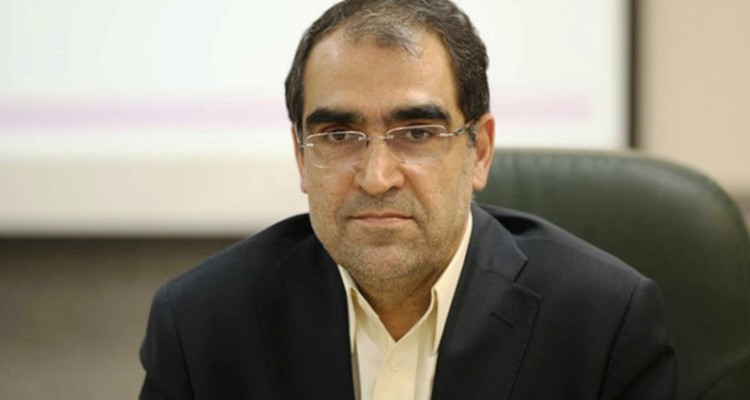 شوخی جالب یک زن سالمند در بیمارستان با وزیر بهداشت + فیلم 