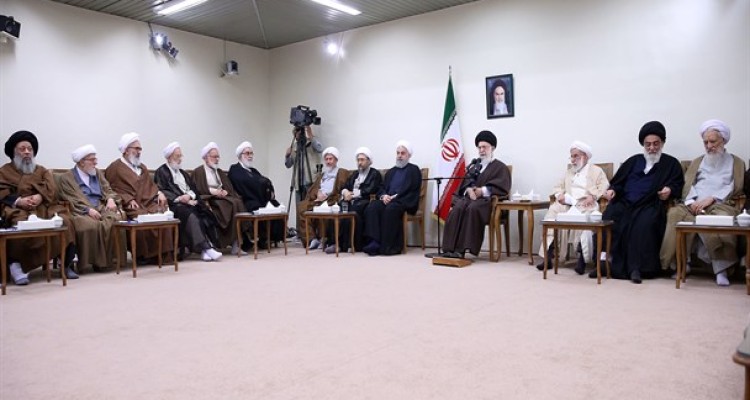 هیچ مشکل حل‌نشدنی در کشور وجود ندارد/ پرهیز از اشرافی‌گری و کار و تلاش مسئولان و علما موجب جلب همراهی الهی خواهد شد