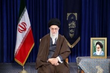 رهبر معظم انقلاب سال 97 را سال «حمایت از کالای ایرانی» نام نهادند/مخاطب شعار امسال آحاد ملت و مسئولانند همه باید سخت، کار کنند