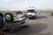 برخورد پراید با پژو در محور اسلام آباد غرب به کرمانشاه 5 مصدوم بر جا گذاشت+عکس