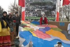 استقبال گردشگران از "خانه سنتی" ورودی اسلام آبادغرب