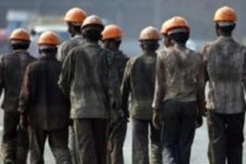 سوءاستفاده کارفرمایان از نرخ بالای بیکاری کرمانشاه /فضای کسب و کار را کارفرما تعیین می کند