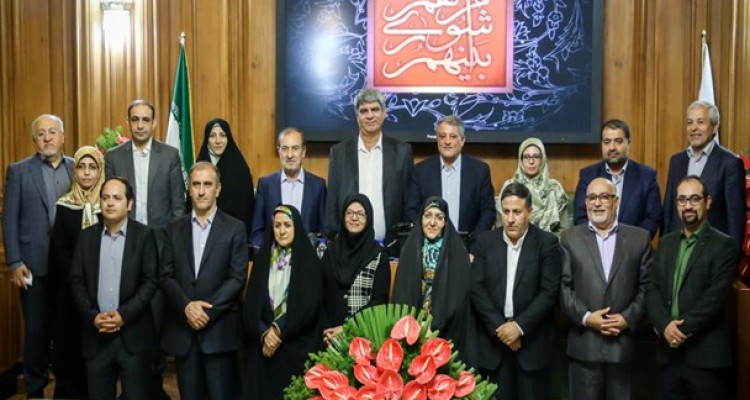 افراد پیشنهادی برای شهرداری توانایی اداره شهر را ندارند/ شاید درمیان آنها عده ای قادر به اداره یک منطقه در تهران باشند