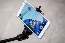 دهه شصتی‌های درد سرساز و ایجاد دو میلیون شغل! / چوب‌ کاری جوانان در روز جوان به‌ برکت برنامه‌های مسئولین