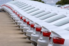 میزان واقعی قاچاق خودرو، بیش از 34000 دستگاه است/ افشاگری در مورد تبانی گسترده در واردات خودرو +متن نامه به دادستان کل کشور