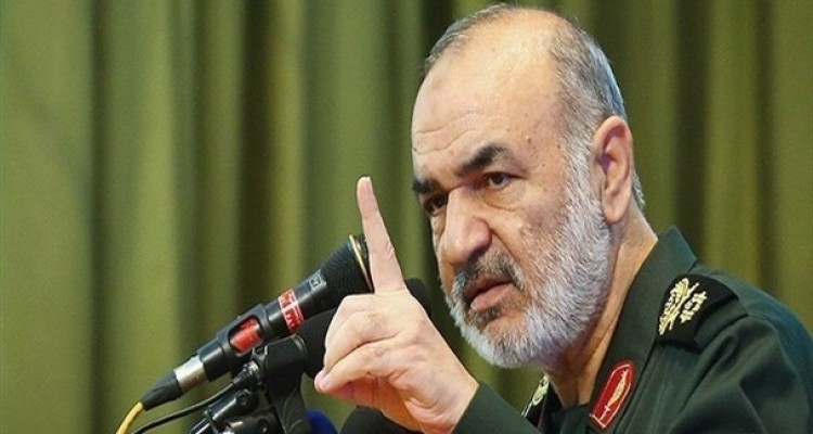 خروج از برجام و طرح مباحث موشکی بهانه است، هدف تسلیم کردن ملت ایران است/ اروپا نمی‌تواند از تبعیت سیاسی آمریکا خارج شود