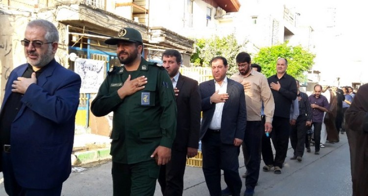 مراسم سینه زنی و دسته روی بمناسبت شهادت امام صادق (ع) در اسلام آباد غرب+ تصاویر