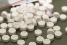 کشف بیش از ۱۴ هزار حبه قرص روانگردان در اسلام آبادغرب 