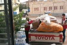 ارسال کمک های امدادی به روستای زلزله زده زاغه در دالاهو