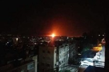 منابع خبری از شنیده شدن صدای انفجار‌های مهیب در پایگاه هوایی «المزه» در غرب دمشق پایتخت سوریه خبر داده‌اند.