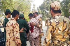 تیراندازی در حین برگزاری رژه نیروهای مسلح در اهواز/تصاویر