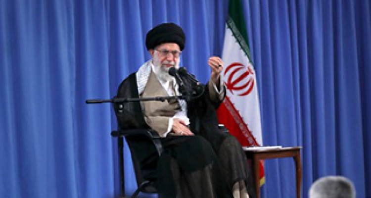 انتقاد رهبرانقلاب از کارهایی که درباره دفاع مقدس انجام نداده‌ایم + فیلم 