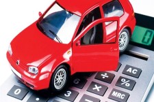 روند کاهشی قیمت خودرو ادامه می یابد