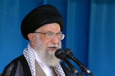 ضرب المثل جالب رهبر انقلاب درباره رویای رئیس جمهور آمریکا/ شتر در خواب بیند پنبه دانه + فیلم 