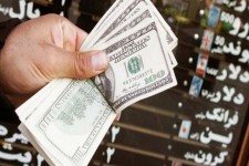 بی تعادلی و نوسانات چه بلایی بر سر بازار کشور آورد؟/ سودی که دولت از نوسانات بازار ارز کرد