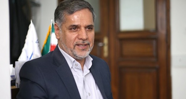 آمریکا از نظر قانونی حق بلوکه کردن اموال ایران را ندارد/ بانک مرکزی باید راه حل مناسبی برای انتقال اموال کشورمان از آمریکا اتخاذ کند 