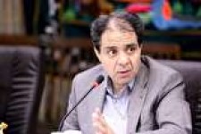 آغاز طرح نسخه الکترونیکی پزشکان تا پایان سال در کشور/ حوزه سلامت محل خوبی برای تسویه حساب‌های سیاسی نیست/ آخرین جزئیات از حذف دفترچه بیمه و رفع همپوشانی 