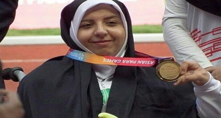 تنها بانوی چادری مسابقات جاکارتا که رکورد پرتاب دیسک آسیا را به نام ایران ثبت کرد/ وقتی بانوی طلایی خط قرمزهای معلولیت را شکست
