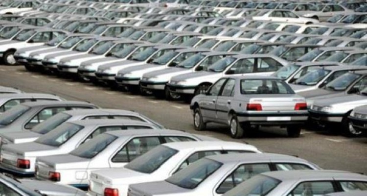 قیمت خودرو در سراشیبی سقوط/ دلالان هم فروشنده شدند! 