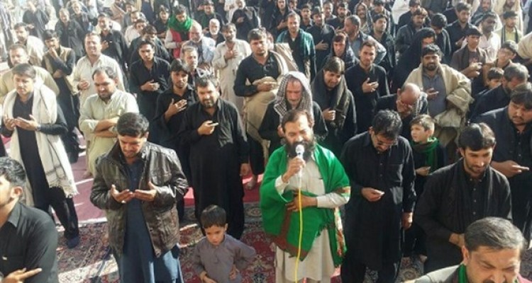 ورود ۱۵هزار زائر پاکستانی به سیستان وبلوچستان/ دیدار رهبر انقلاب بزرگترین آرزوی زائران حسینی +تصاویر