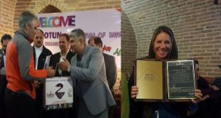 اعطای شهروند افتخاری به «پرنده بیستون»/ تقدیر از صخره‌نورد معلول