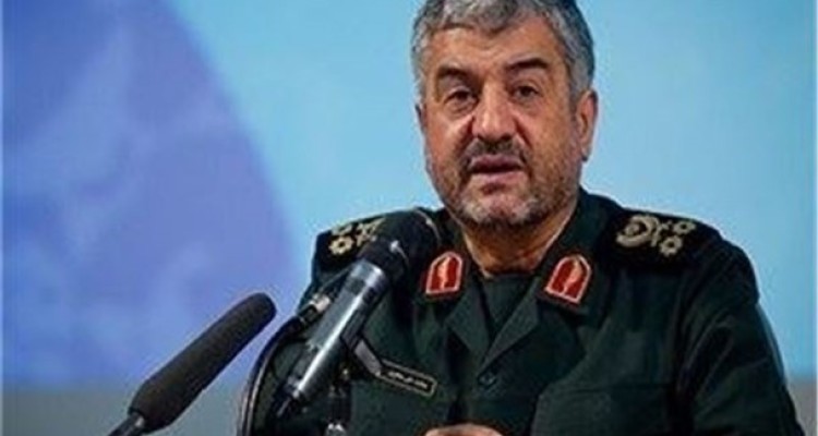 سرلشکر جعفری در بازدید از مرز شلمچه: پیام اربعین وحدت و هم صدایی مسلمانان علیه ظلم است