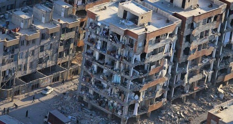 شانتاژ برخی رسانه‌ها درباره انتقاد استاندار به بازسازی مساکن مهر