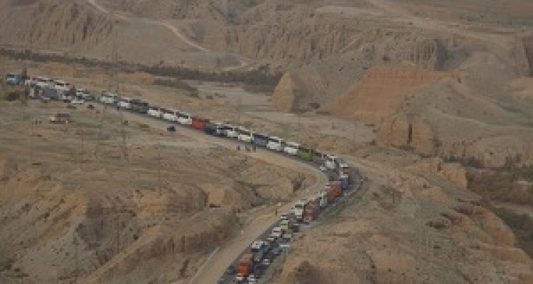 ترافیک در محور ایلام-مهران نیمه سنگین است/ بارش باران در استان خراسان رضوی 