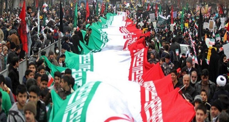 دعوت از مردم و دانشجویان برای حضور گسترده در راهپیمایی 13 آبان