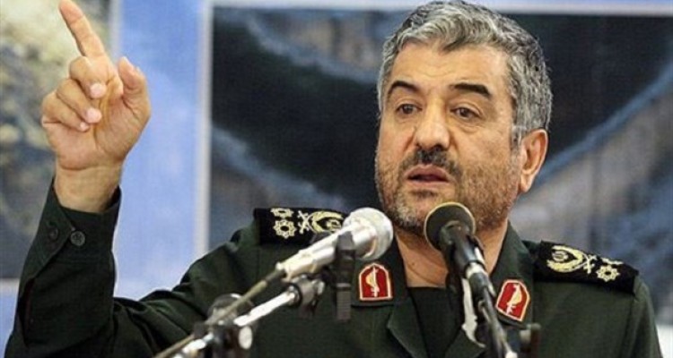 آمریکا در لانه جاسوسی باقی می ماند،انقلاب مابه چهل سالگی نمی رسید