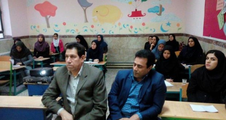 برگزاری کارگاه آموزشی تولید محتوای الکترونیکی درسی در دبستان ستارگان اسلام آبادغرب