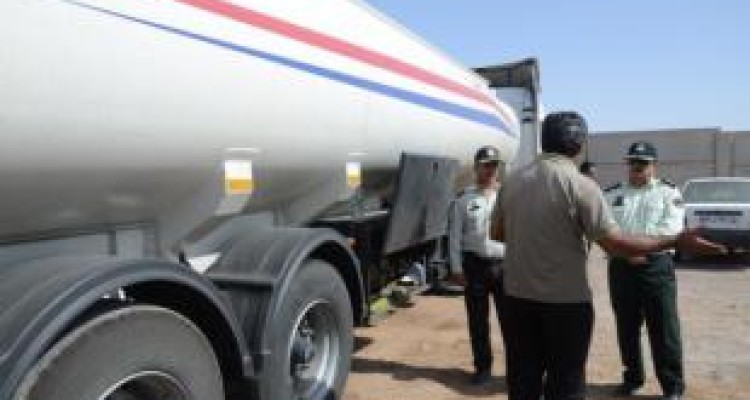 کشف ۱۶ هزار لیتر سوخت قاچاق در اسلام‌آبادغرب