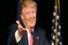 تاثیر معکوس سیاستگذاری ترامپ بر انتخابات آمریکا/ نژادپرستی و رفتار ضد زن رئیس جمهور آمریکا کار دستش داد