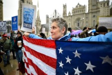 رأی تقلبی دموکرات‌ها/ بی‌اعتنایی رسانه‌های آمریکا به ترامپ