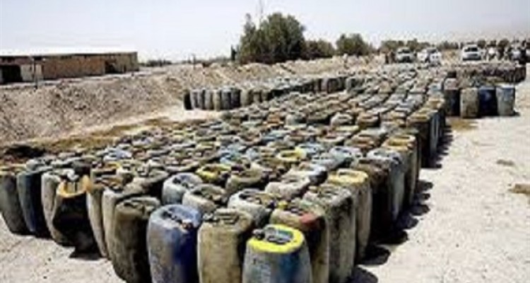 تاراج میلیاردها تومان سرمایه در پی قاچاق سوخت تنها از یک مرز/ افزایش 16 برابری حجم کشفیات/ سود 20 برابری تجارت سیاه برای قاچاقچیان