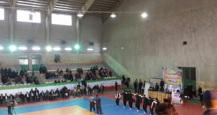 شوی «بی‌بندوباری» در یک جشنواره «فرهنگی» /فضاحت استعفا بردار نیست