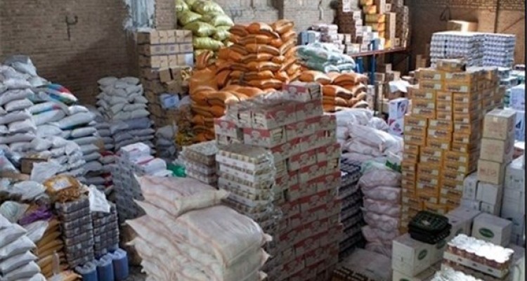 کمبودی در توزیع اقلام اساسی وجود ندارد/کاهش قیمت برنج خارجی در راه است