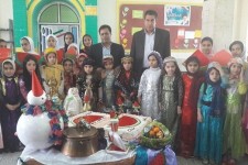 شور ونشاط در جشن یلدا با شعار «جشن تغییر فصل، جشن تغییره چهره آموزش» در مدارس ابتدایی اسلام آبادغرب+تصاویر